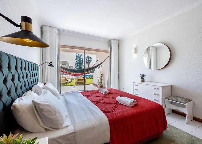 Henry Matisse, Swimming Pool